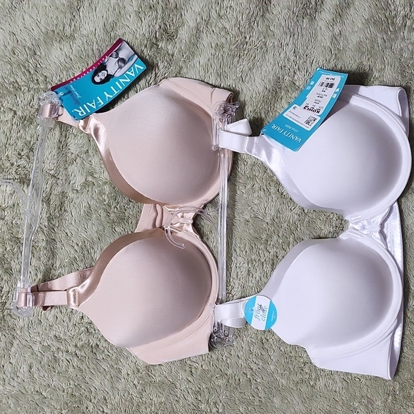Bundle of bras - Picture 1 of 8